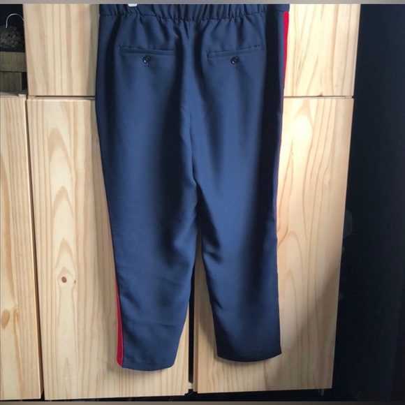 Banana Republic Crepe Pull-On Pant - Picture 2 of 3